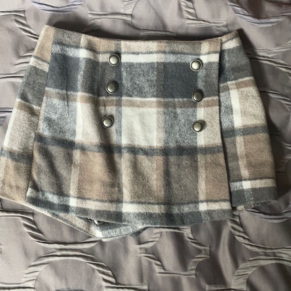 plaid skort